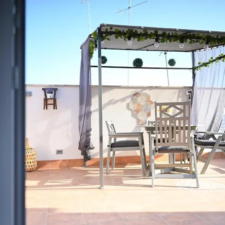 Faliero Apartment *