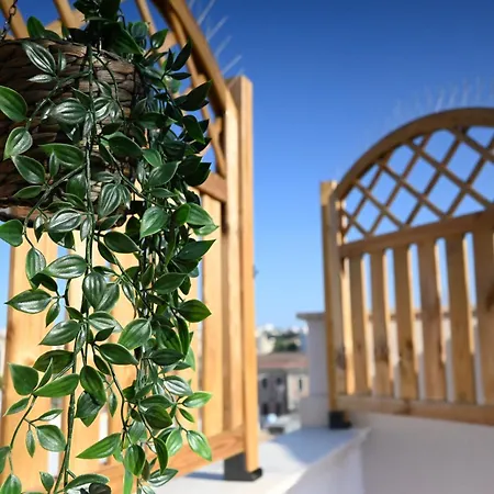 Faliero Apartment *